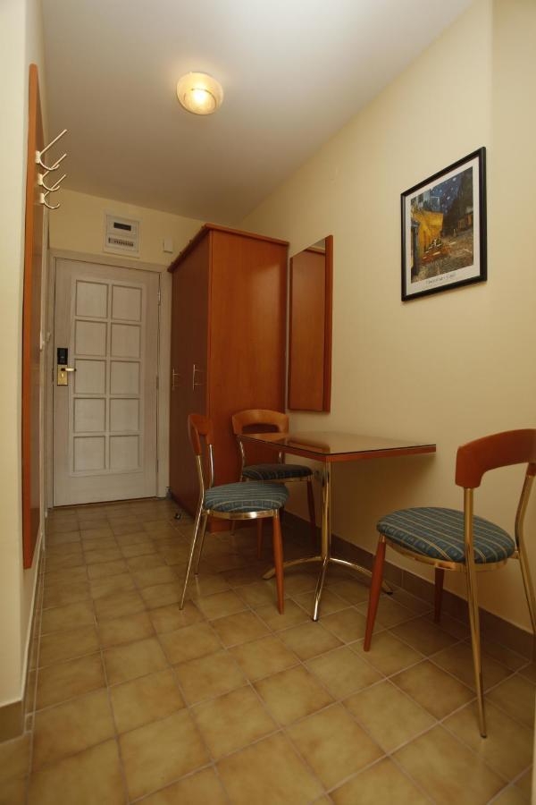Apartments Perovic Budva Exterior foto